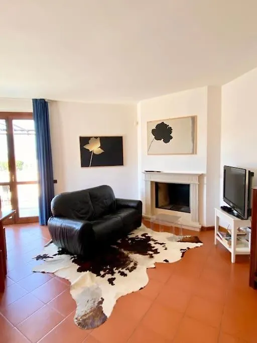Penelope Al Lago Intero Villino Con Terrazza Vista Lago Iseo Tatil Evi